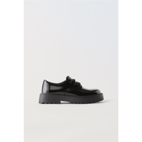 Zara FAUX PATENT LEATHER DERBY SHOES