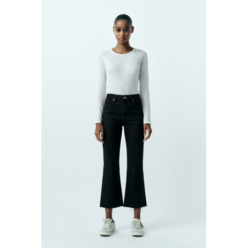 Zara TRF MID-RISE FLARE CROPPED JEANS