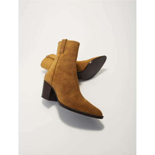Maje Cowboy boots in camel suede leather