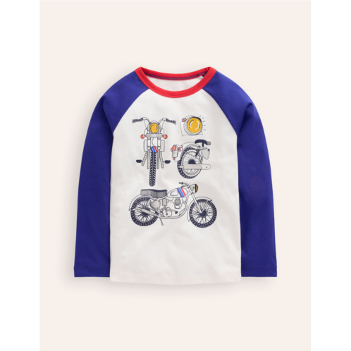 Boden Printed Logo Raglan T-Shirt - Blue Heron Bikes