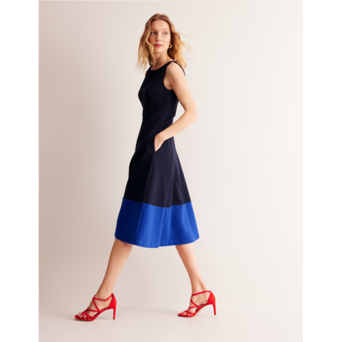 Boden Scarlet Ottoman Ponte Dress - Navy and Surf the Web