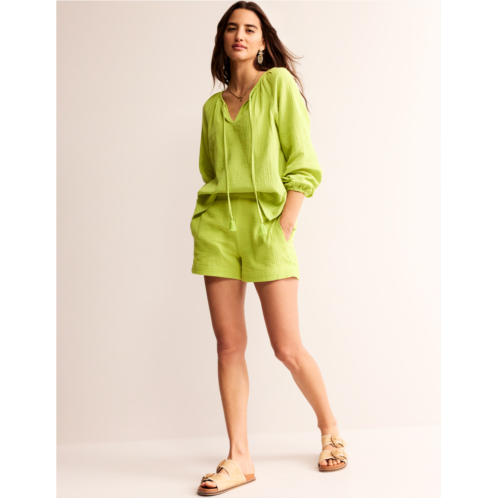 Boden Double Cloth Shorts - Bright Chartreuse