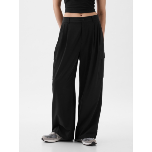 GapFit High Rise Runaround Cargo Joggers