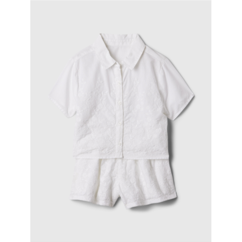 babyGap Embroidered Outfit Set