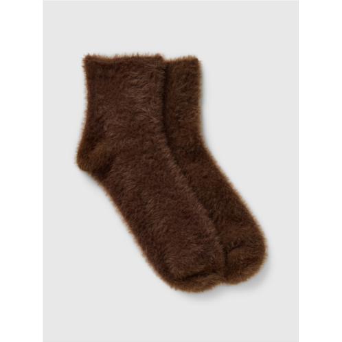 Gap Fuzzy Quarter Crew Socks