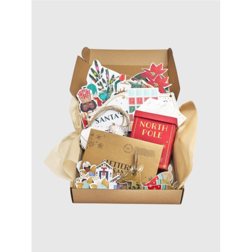 Gap Make It Festive Christmas Decor Kit