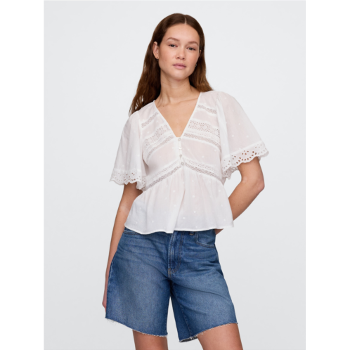 Gap Lace-Trim Flutter-Sleeve Top