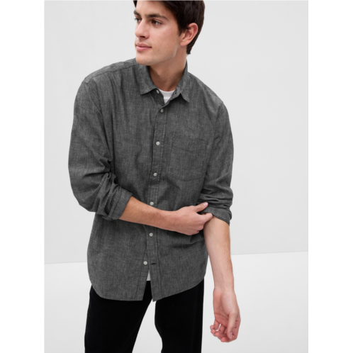 Gap Chambray Shirt in Untucked Fit