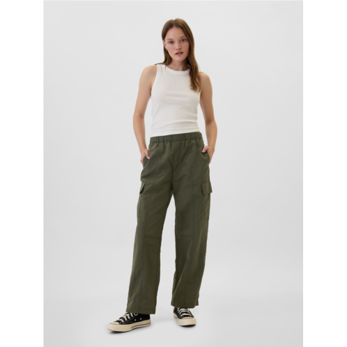 GapFit Parachute Cargo Pants