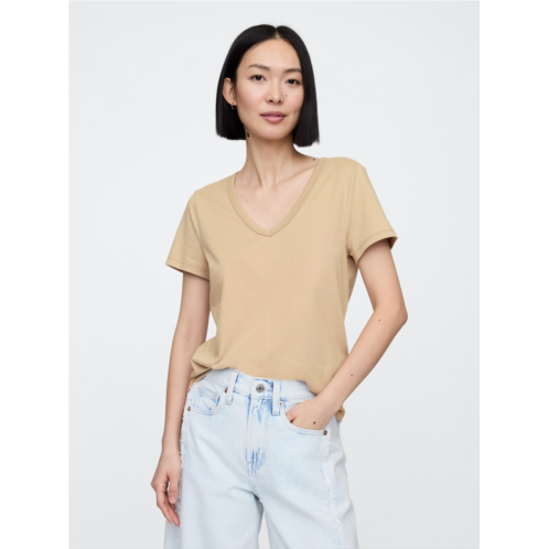 Gap Favorite V-Neck T-Shirt