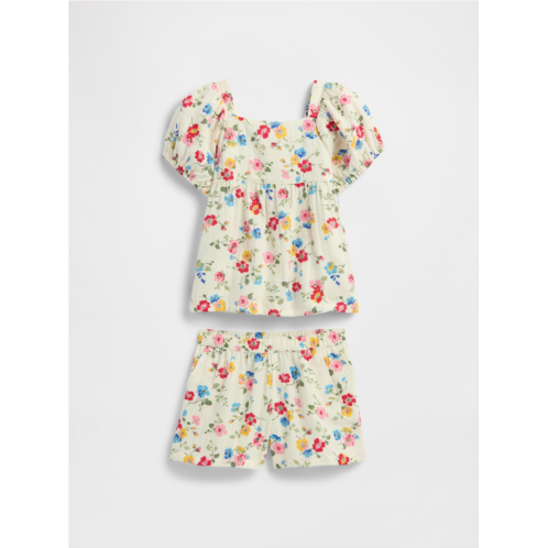 babyGap Two-Piece Outfit Set