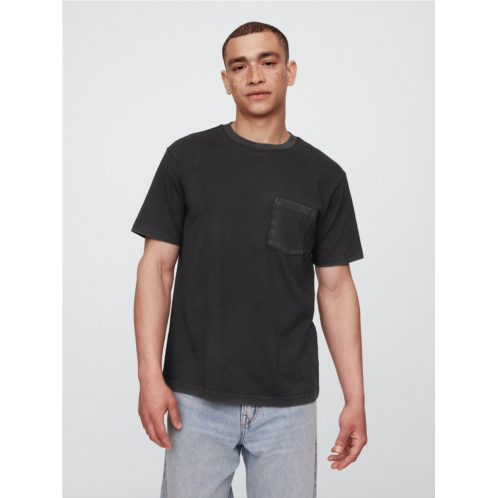 Gap Everyday Soft Sunwashed Original Pocket T-Shirt
