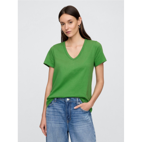 Gap Favorite V-Neck T-Shirt