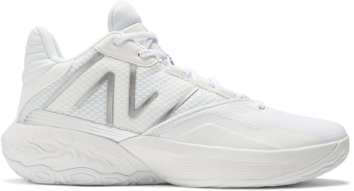 New Balance Adults TWO WXY V4 Basketball Shoes