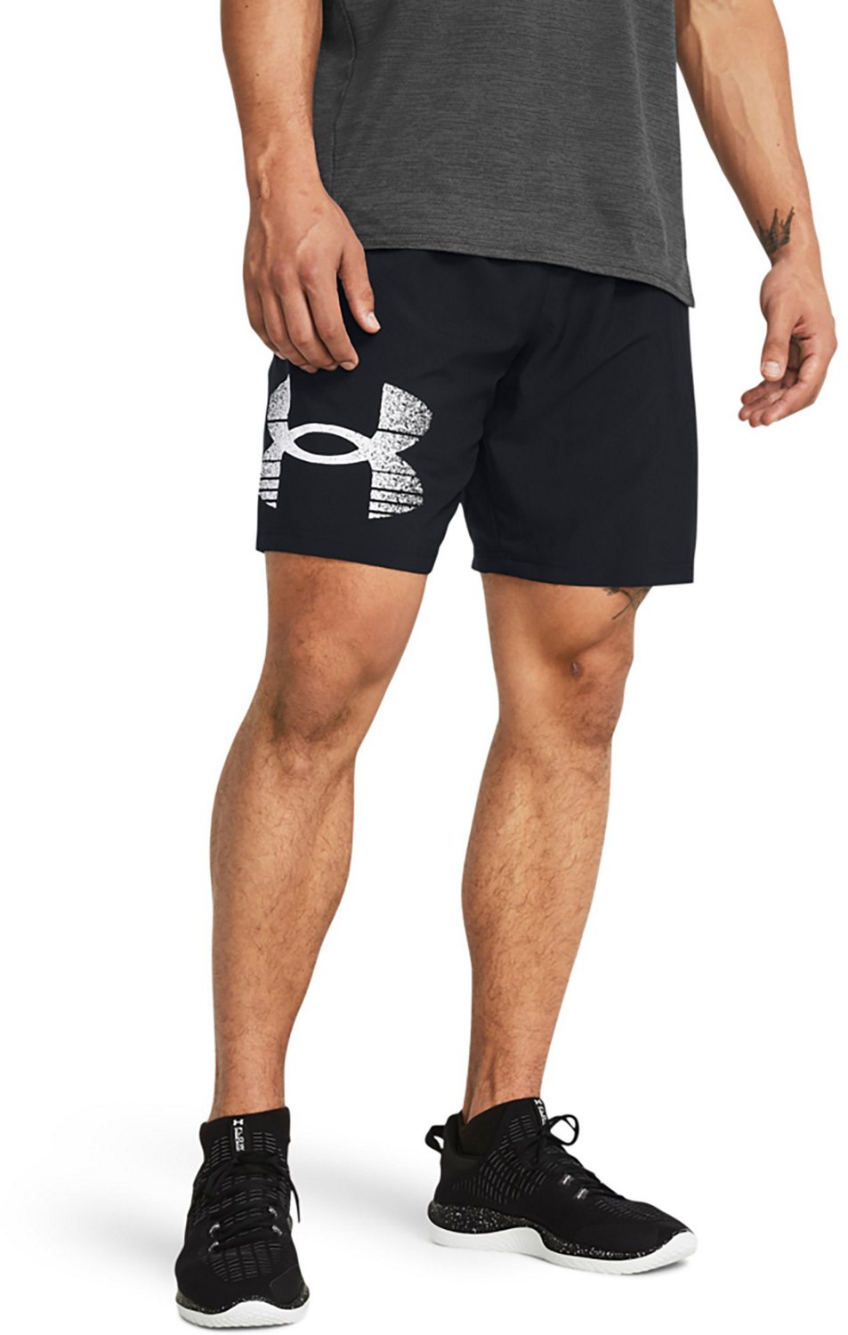 Under Armour Mens Woven Graphic Shorts 8 in