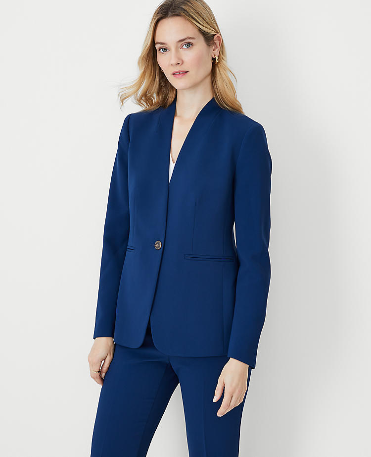 Anntaylor The Long Collarless Blazer in Fluid Crepe