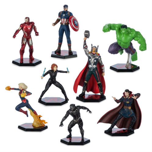 Disney Avengers Deluxe Figure Play Set