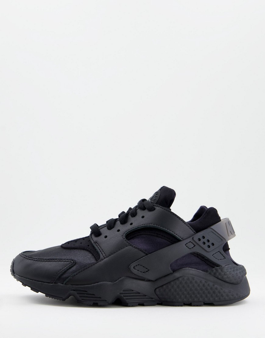 Nike Air Huarache sneakers in triple black
