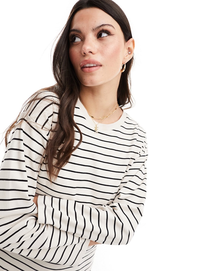 Vila stripe oversized long sleeved t-shirt in cream and black stripe