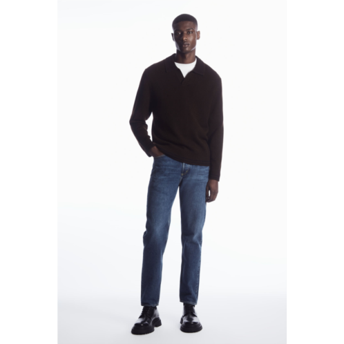 Cos REGULAR-FIT TAPERED-LEG JEANS