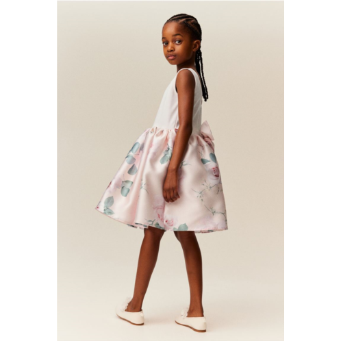 H&M Flared-skirt Dress