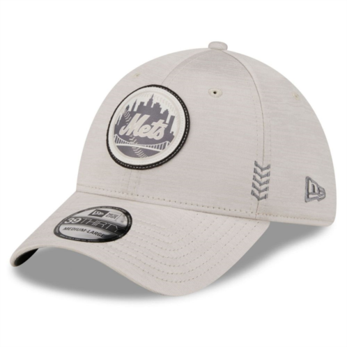 Mens New Era Cream New York Mets 2024 Clubhouse 39THIRTY Flex Fit Hat