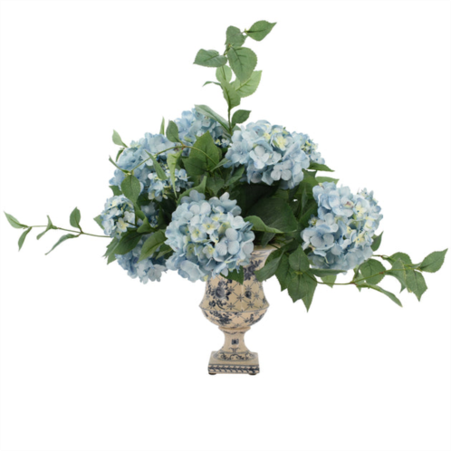 Creative Displays light blue hydrangea floral arrangement