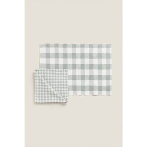 Zara CHECK PLACEMAT AND NAPKIN PACK
