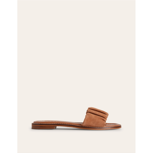Boden Ruched Flat Sandals - Tan