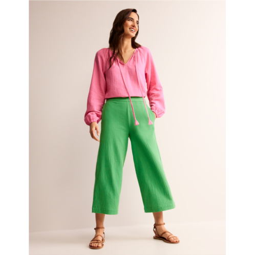 Boden Double Cloth Cropped Trousers - Kelly Green