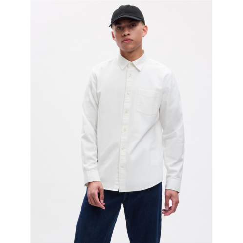 Gap Point-Collar Oxford Shirt in Standard Fit