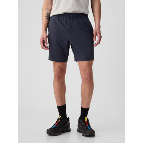 7 GapFit Active Shorts with E-Waist