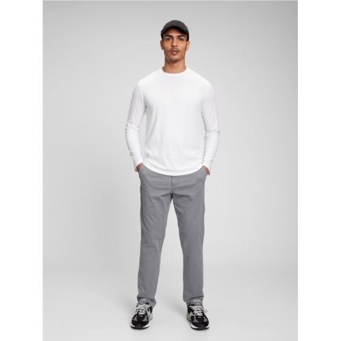 GapFlex Essential Khakis in Straight Taper with Washwell