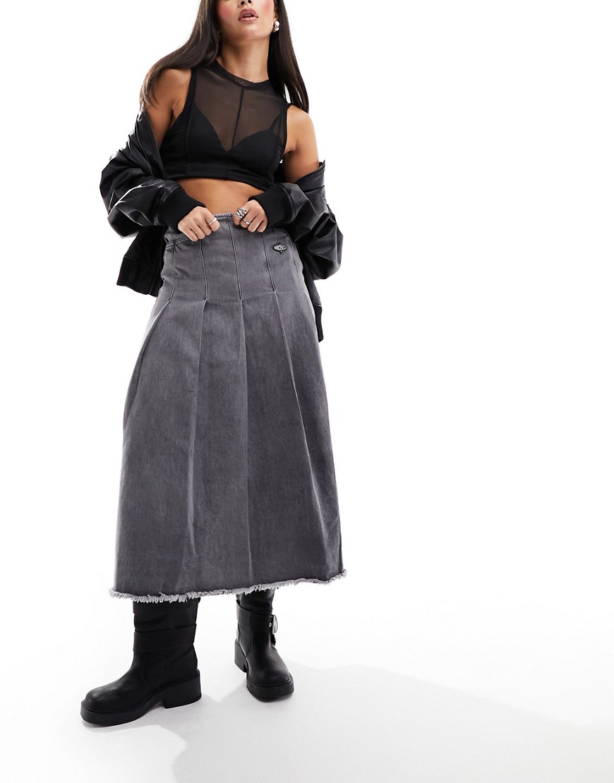 Basic Pleasure Mode angelica denim maxi kilt skirt in gray
