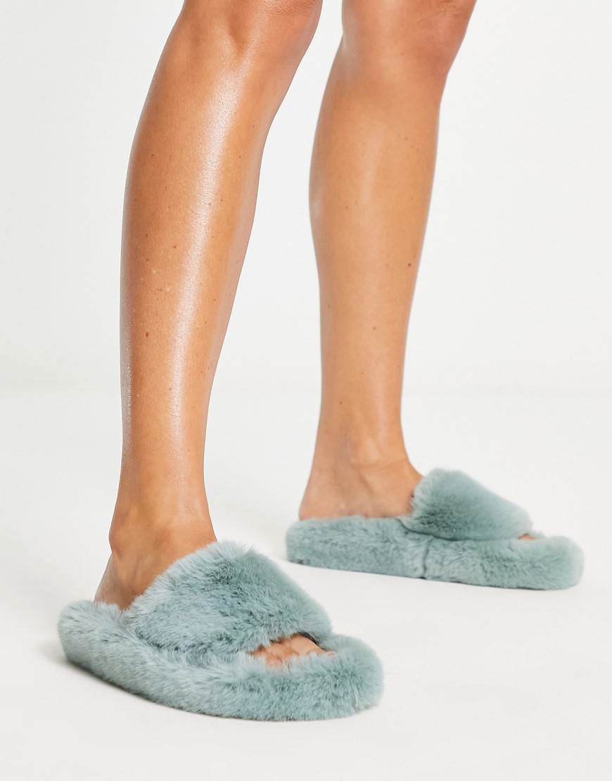 Loungeable bar super fluffy slippers in teal