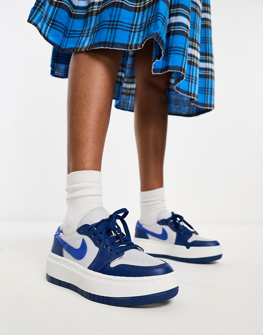 Nike Jordan Air 1 Elevate Low sneakers in blue and white