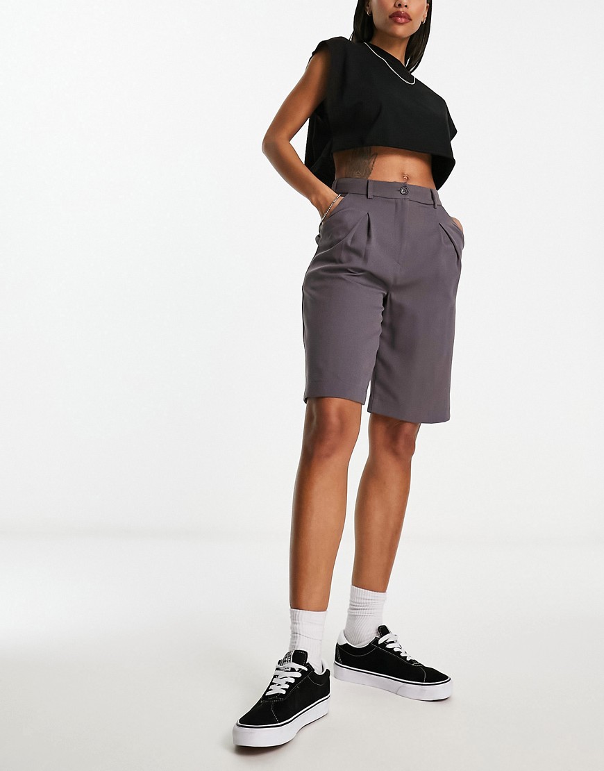 Reclaimed Vintage longline mensy shorts in gray