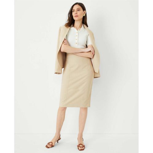 Anntaylor The Seamed Pencil Skirt in Bi-Stretch