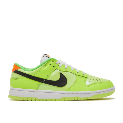 Nike Dunk Low SE Volt