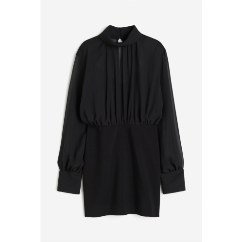 H&M Stand-up Collar Dress