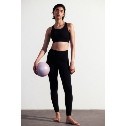 H&M Sports Leggings in ShapeMove