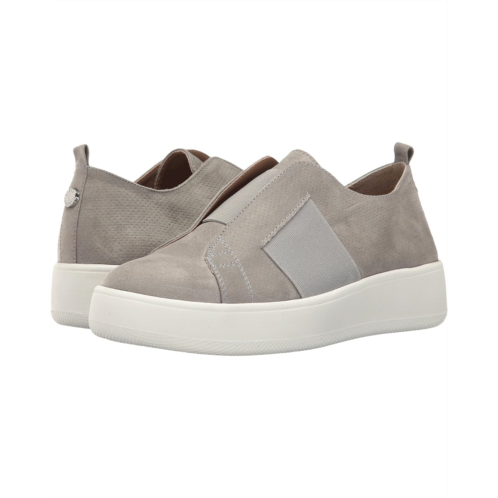 Steve Madden Brad Sneaker