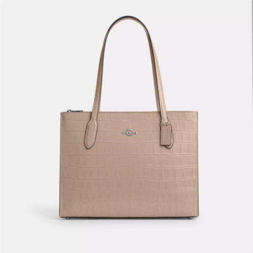 Coach Outlet nina carryall