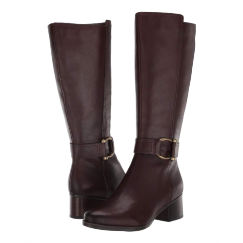 Naturalizer Daelynn Wide Calf