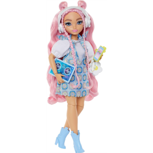 Barbie Dream Besties Doll and Accessories Daisy Jean Posable Fashion Doll with Removable Fashions & Wavy Pink Hair 9 DJ & Music Themed Pieces