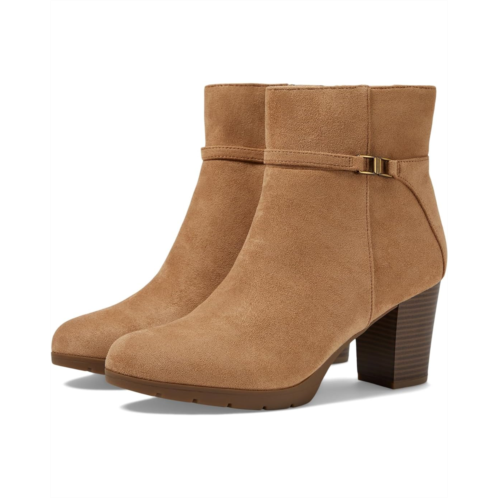 Anne Klein Romi