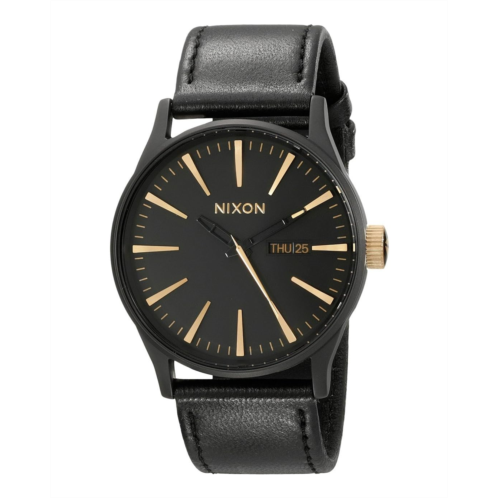 Nixon Sentry Leather