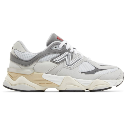 New Balance 9060 rain cloud (womens)