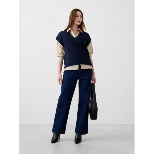 bananarepublic Textured V-Neck Sweater Vest