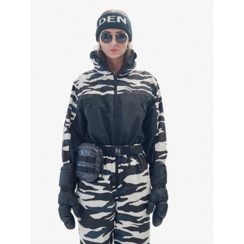 Holden w powder suit - zebra